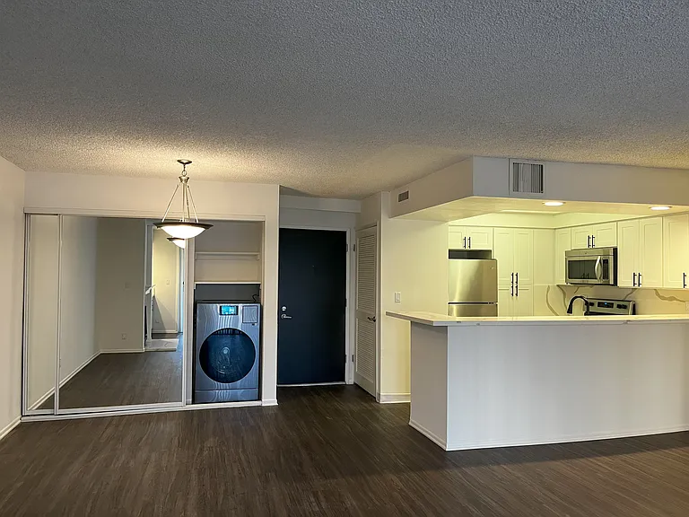The Terrace Apartments — Photo 12