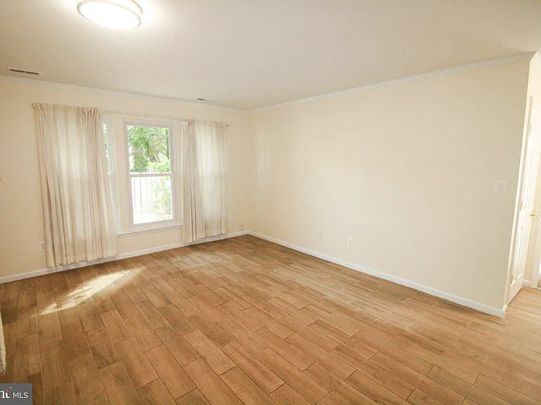 11325 Halethorpe Ter #207 — Photo 3
