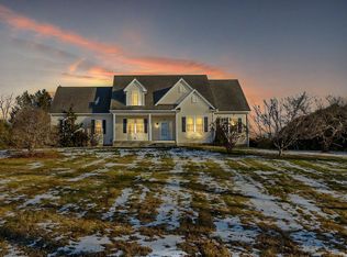 20 Pease Rd, Broad Brook, CT 06016