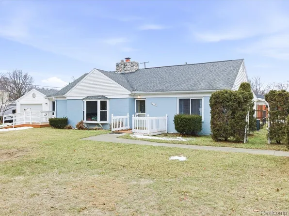 1218 Center Ave, Port Huron, MI 48060