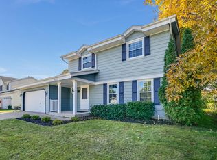 2625 Stonebridge Dr, Racine, WI 53404