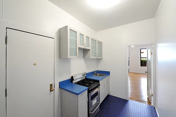 Rented by Aether Property Group | media 9