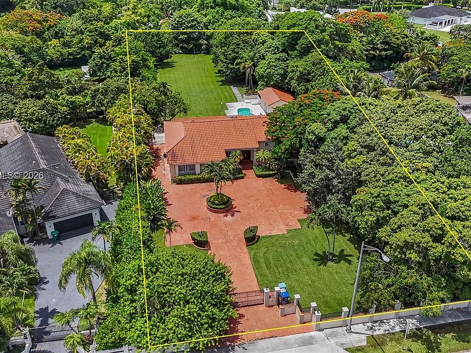 1st image of 7030 SW 72nd St