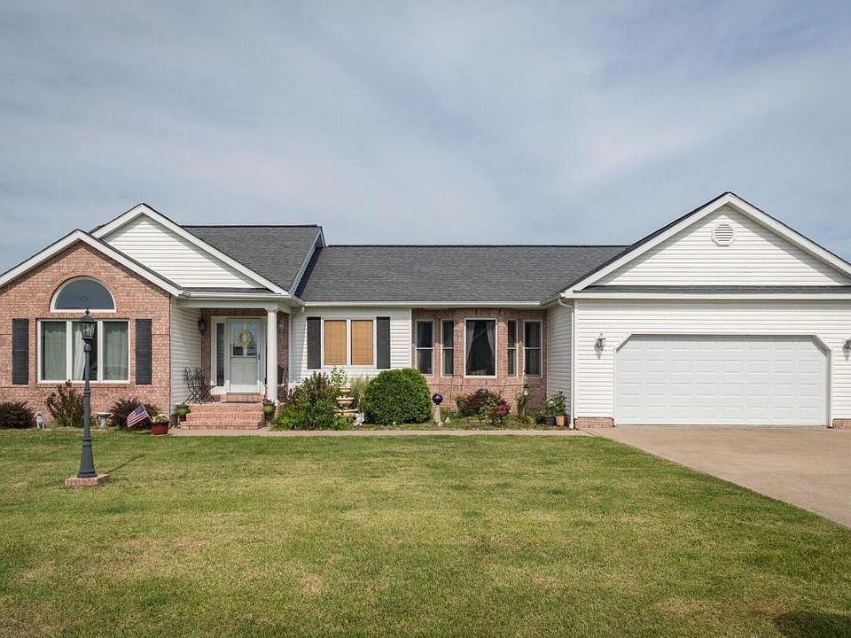 1st image of 3204 Palomino Ct
