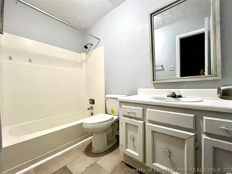 7013 Darnell St — Photo 14