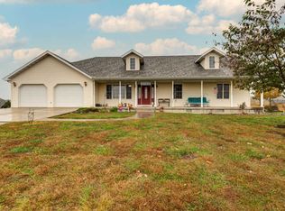 21 Leisure Ln, Buffalo, MO 65622