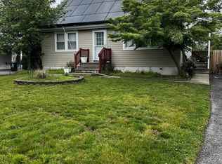 16 Sands Point Dr, Toms River, NJ