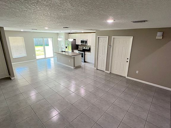 4th image of 1550 Pace Dr NW