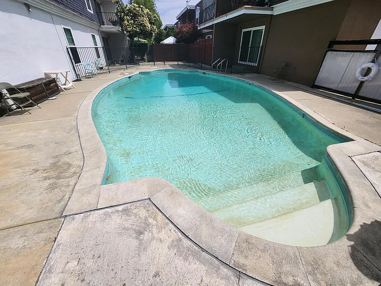 1931 California St #9 — Photo 23