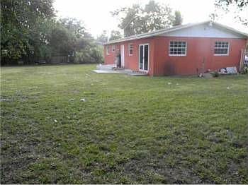 3rd image of 6259 SW 62nd Ct