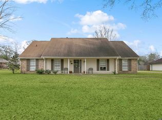 1037 Crossbow Dr, Baton Rouge, LA 70816