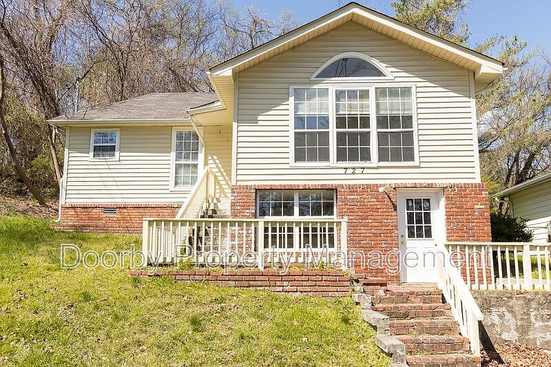 1st image of 727 Talley Rd