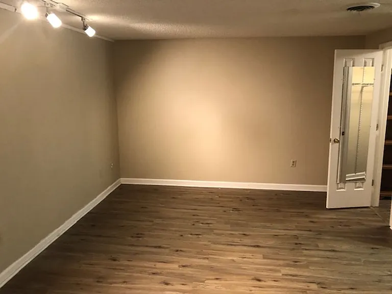 623 N Gloster St #315 — Photo 5