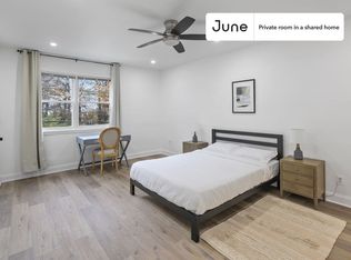 529 42nd St NE #1-A, Washington, DC 20019