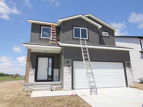 2nd image of 10531 S 76th St
