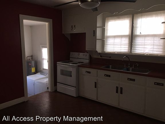 5th image of 2204 Leckie St