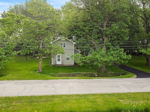 2nd image of 325 S Mitchell St