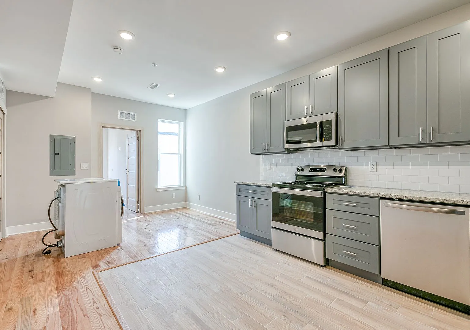 Brand New Luxury Apartments Brewerytown — Photo 4