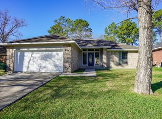 225 Hartford Dr, Conroe, TX 77303