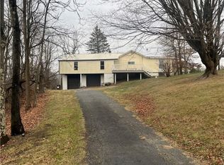 178 Old Hickory Ridge Rd, Washington, PA 15301