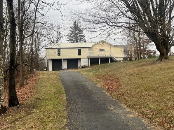 178 Old Hickory Ridge Rd, Washington, PA 15301