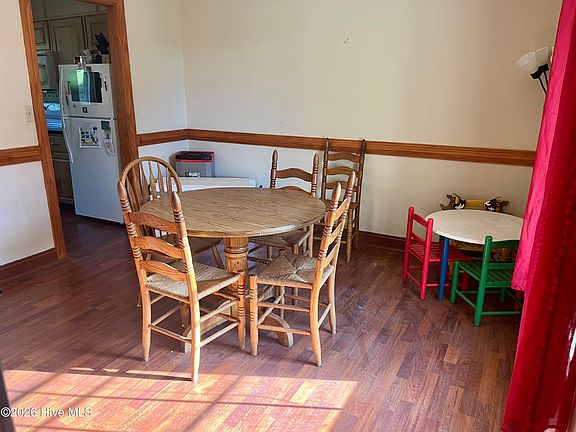 2nd image of 532 Hillcrest Drive