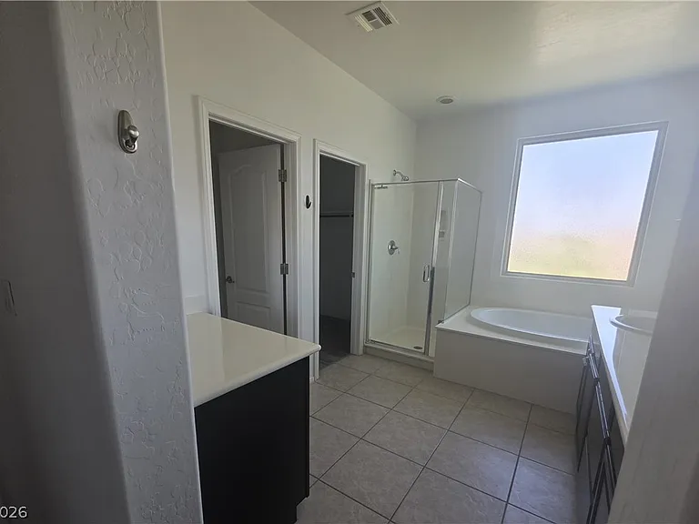 3385 Graceful Orchid St — Photo 19