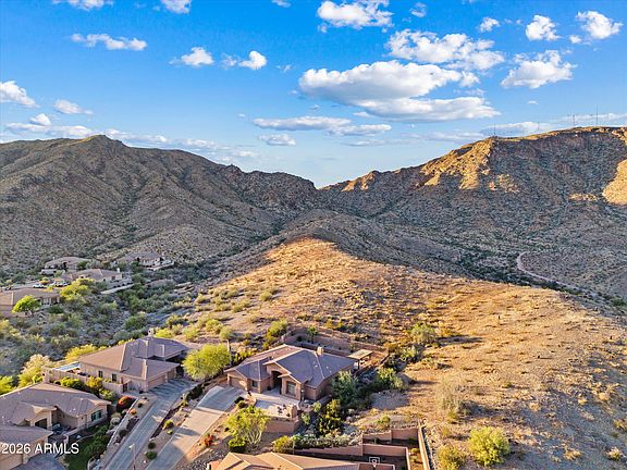 3rd image of 549 E MOUNTAIN SAGE Drive