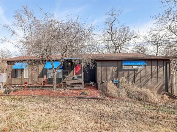 4747 El Monte St, Roeland Park, KS 66205