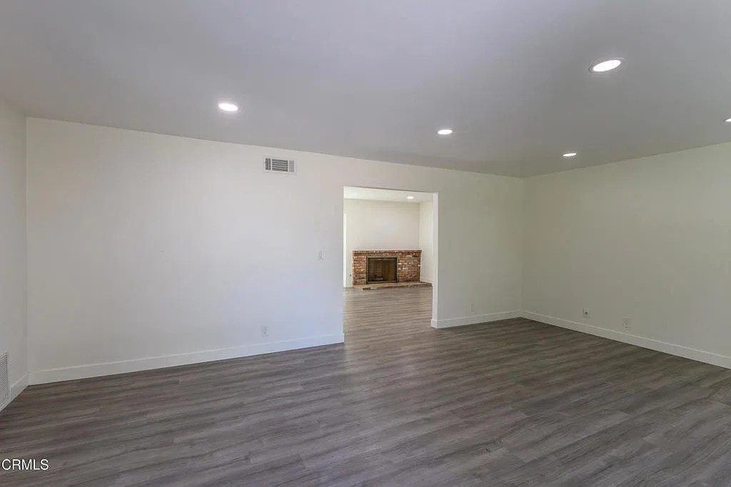 4 bed, 2.0 bath, 1683 sqft, $5,000 — Photo 3