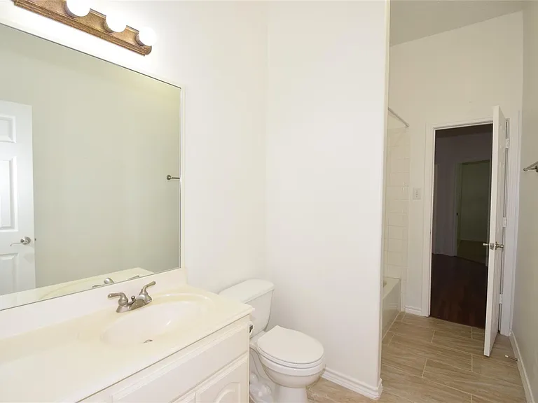 5726 Indigo Trails Dr — Photo 20