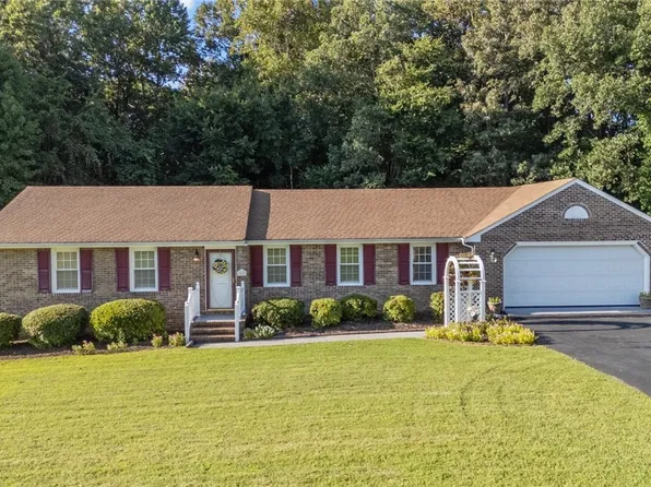 18212 Bonneville Ln, Dinwiddie, VA 23841