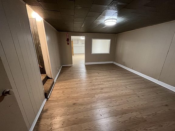 4th image of 5601 Culver St