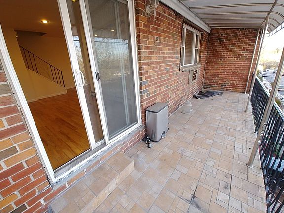 4th image of 1958 78th St #2