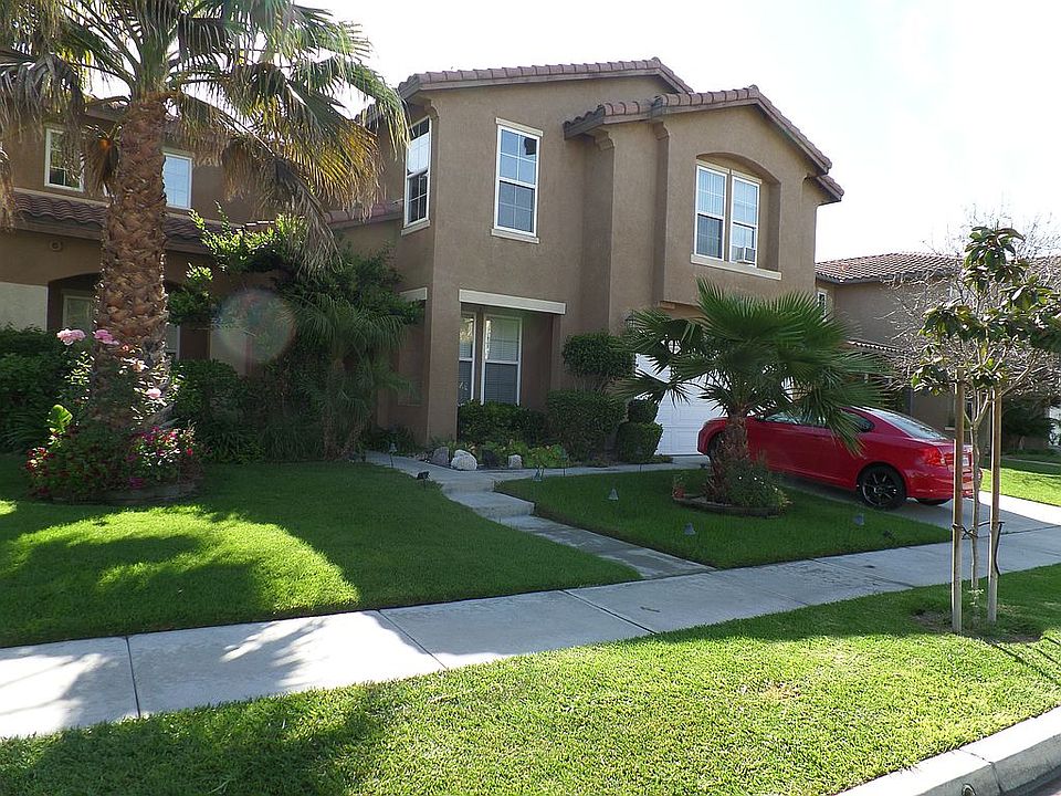2nd image of 1281 Lindsay St