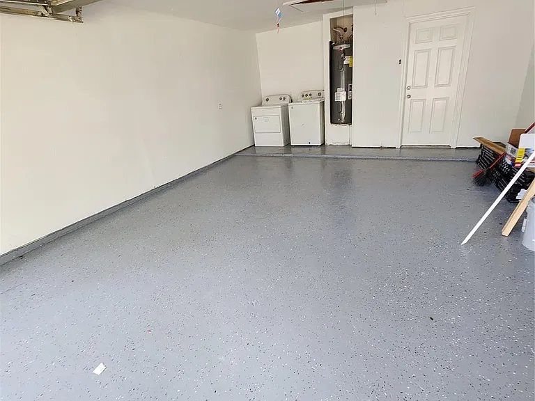 5003 Maurita Dr — Photo 17