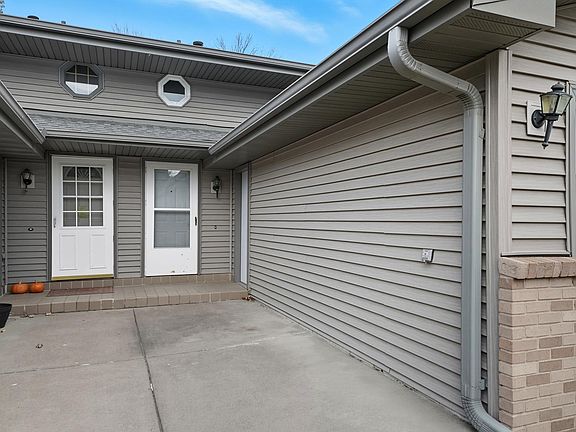 3rd image of 4230 Ximines Ln N