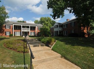 876 N McKnight Rd #856-1W, Saint Louis, MO 63132