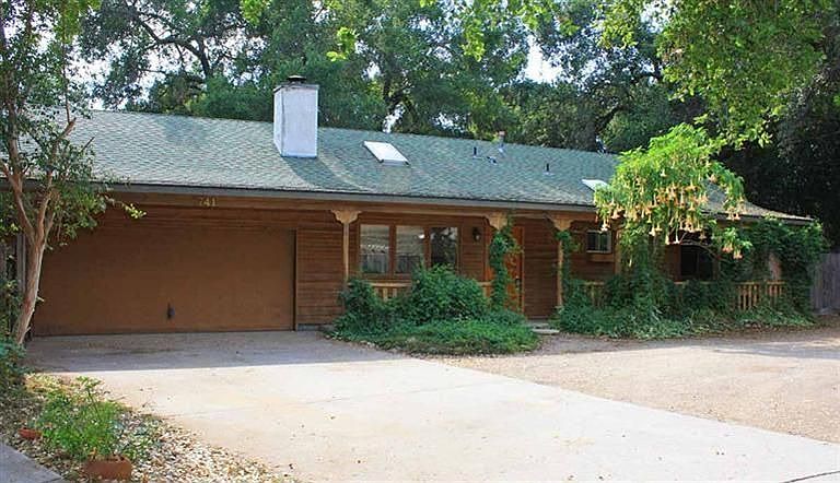 1st image of 741 Fernando Dr