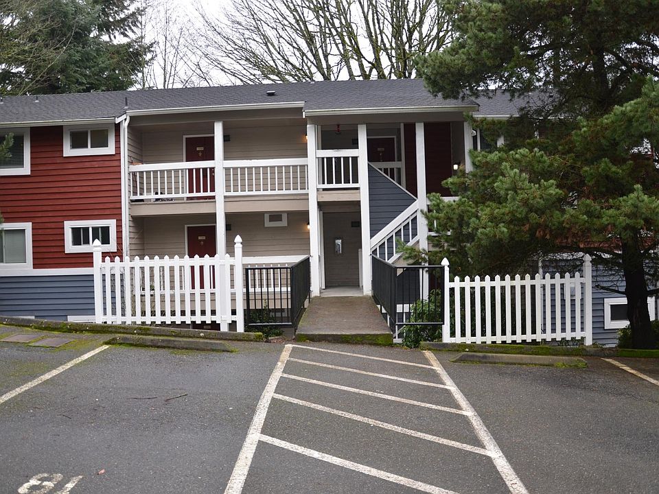 1st image of 15242 SE 43rd Ct APT F102