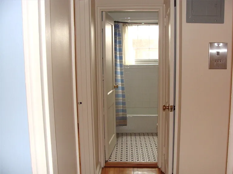 34 Saint Paul St #A4 — Photo 19