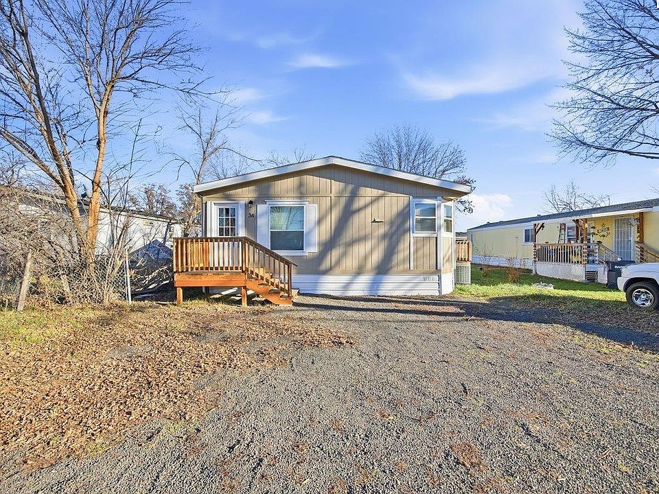 1st image of 400 14th St Lot 34