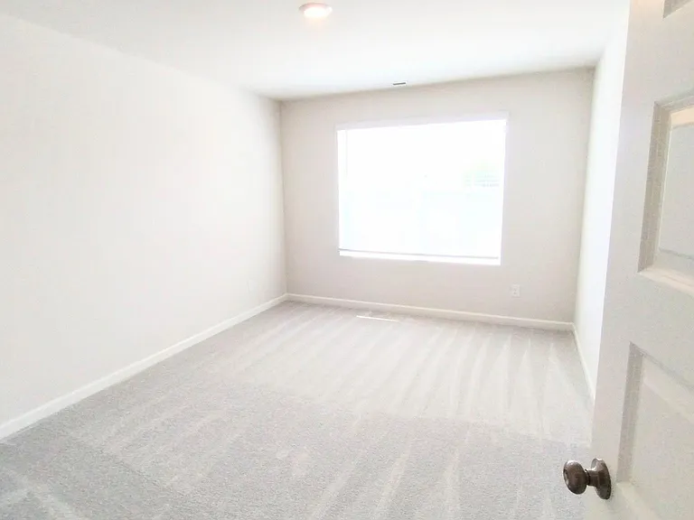 689 Birdie Dr — Photo 16