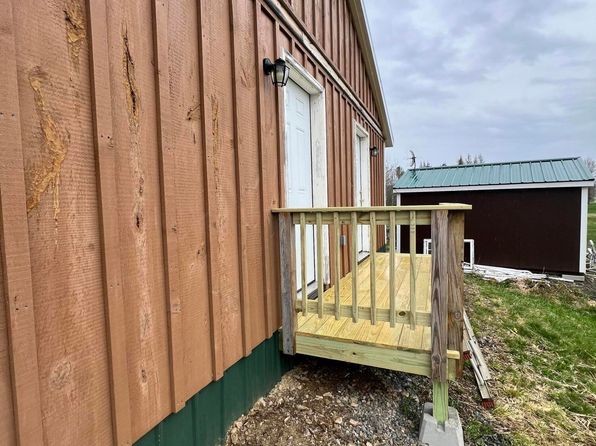 1010 Dexter Road, Saint Albans, ME 04971