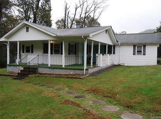 841 Patton Cove Rd, Swannanoa, NC 28778