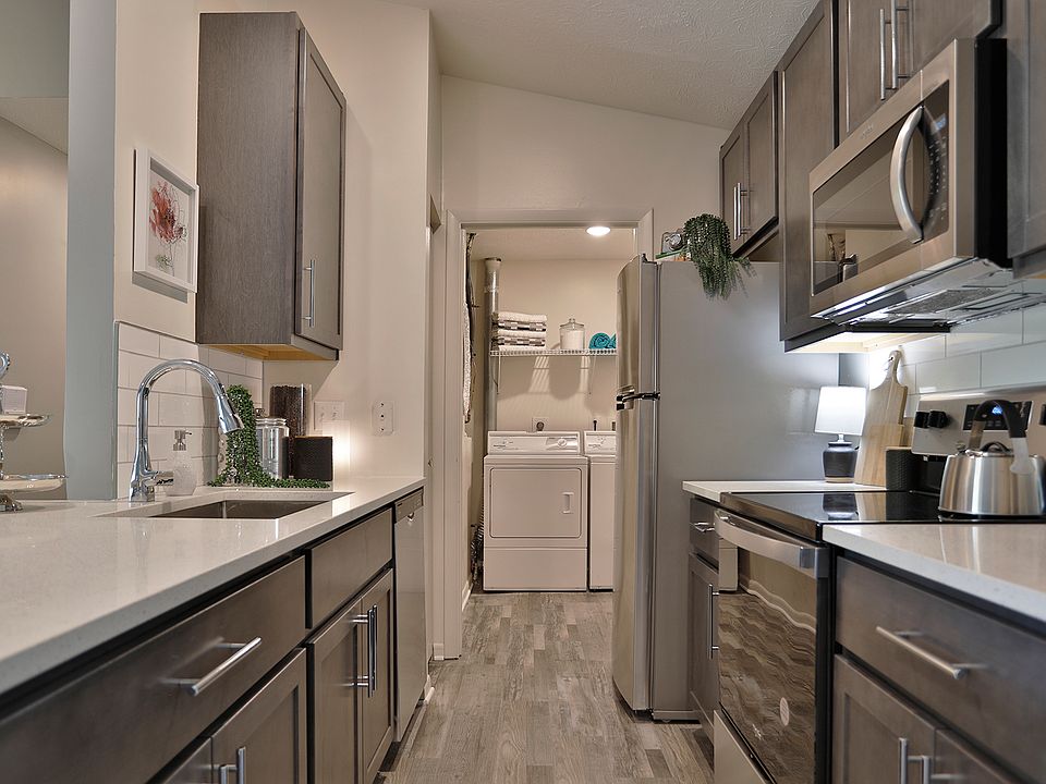 1st image of 7411 Clubhouse Dr #1974567