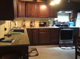 201 Robin Ave, Atlantic Beach, NC 28512