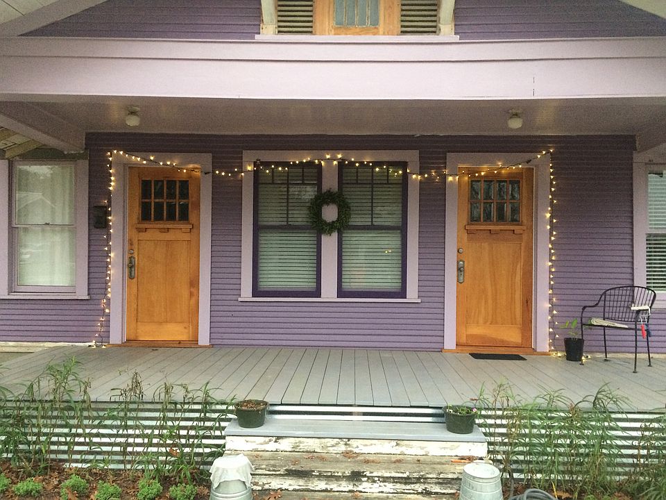 Craftsman duplex front facade
