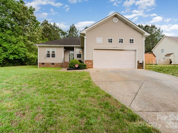 4405 Sugar Cane Ct, Waxhaw, NC 28173