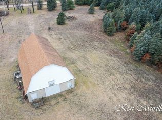 11945 State Rd, Nunica, MI 49448